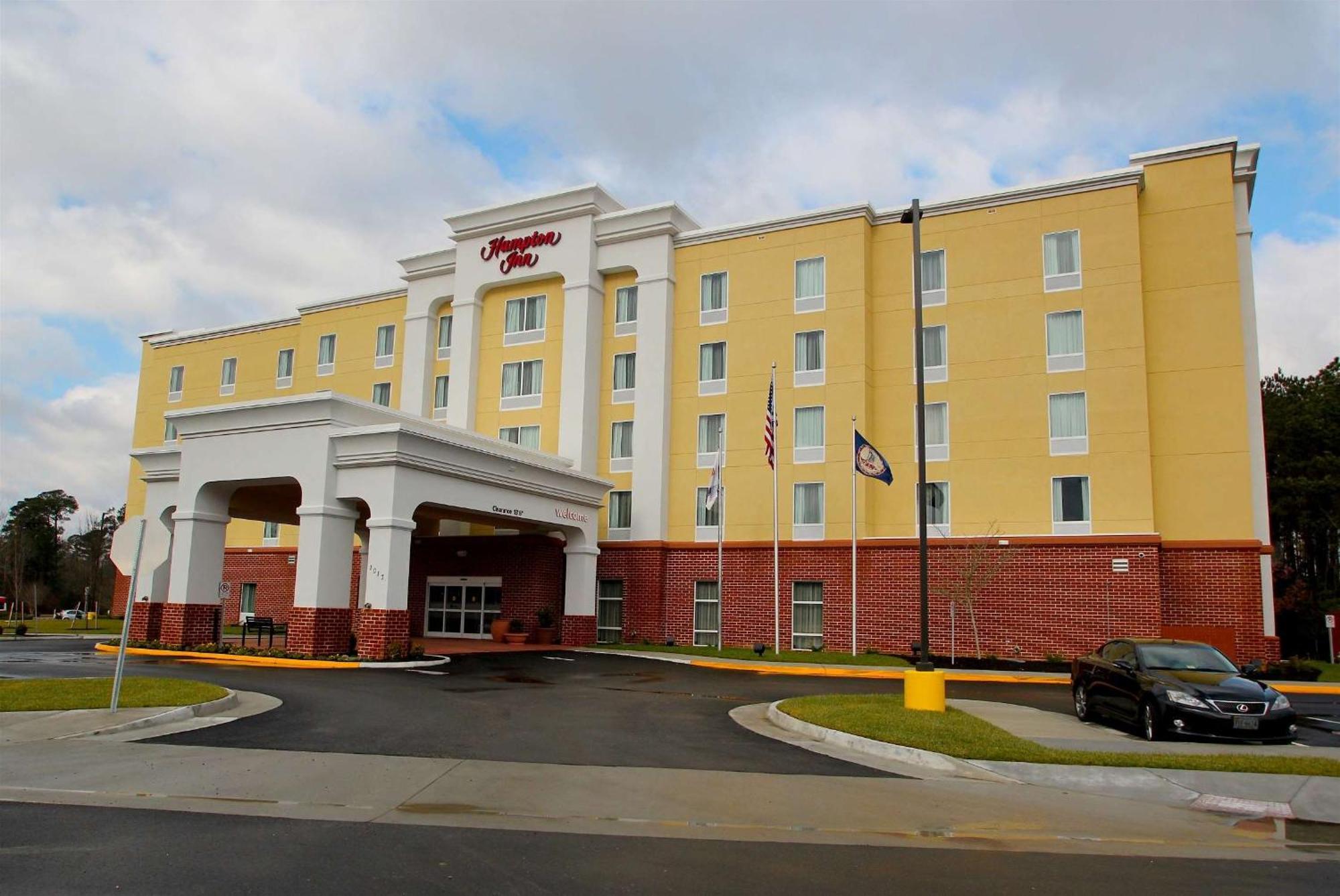 Hampton Inn- Suffolk Exterior photo